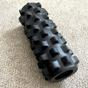 RumbleRoller compact original foam roller